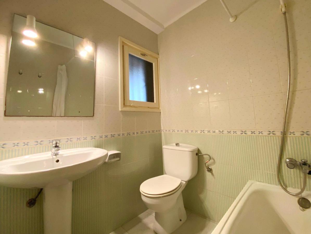 Apartamentos Flandria Salou Buitenkant foto