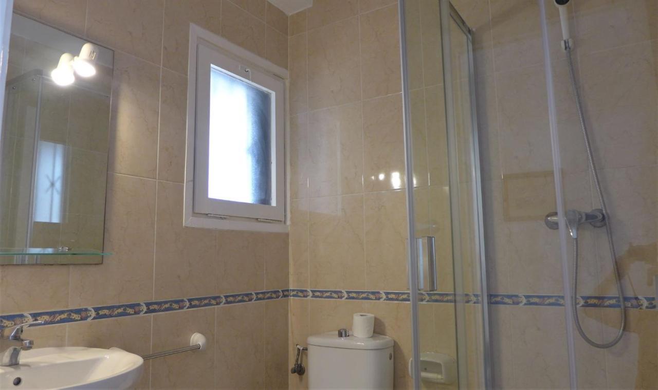 Apartamentos Flandria Salou Buitenkant foto