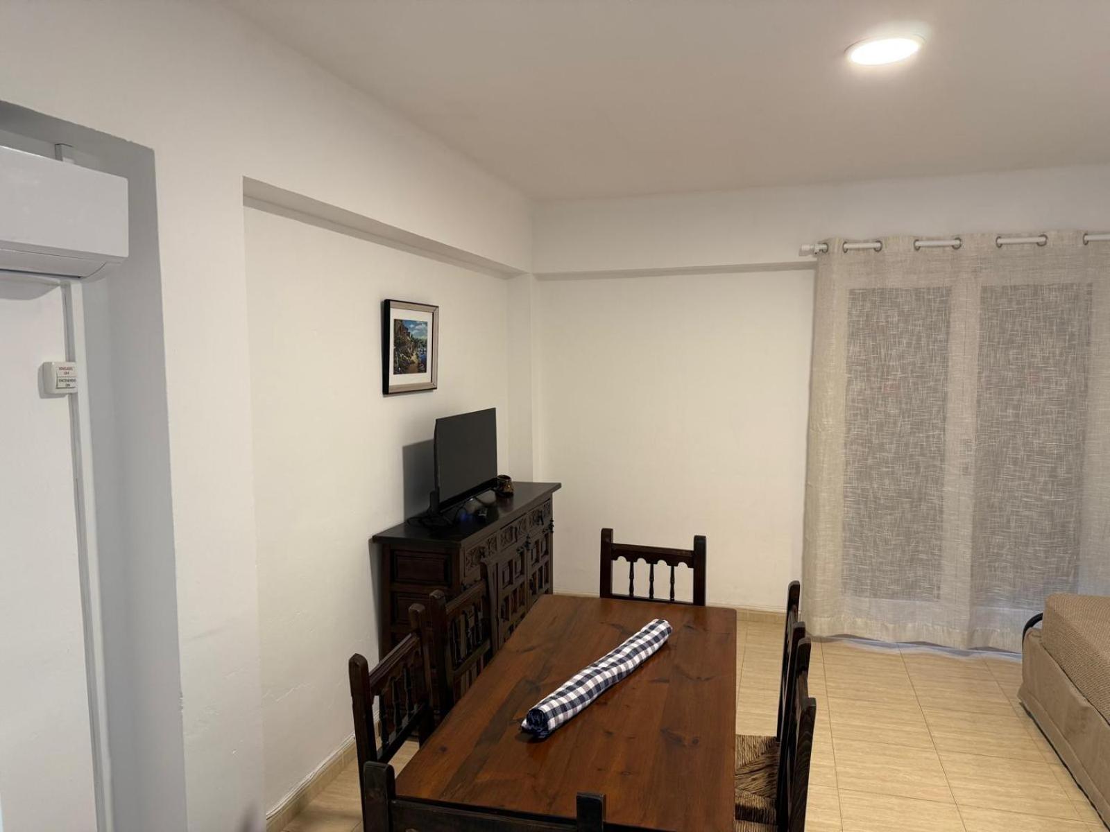 Apartamentos Flandria Salou Buitenkant foto