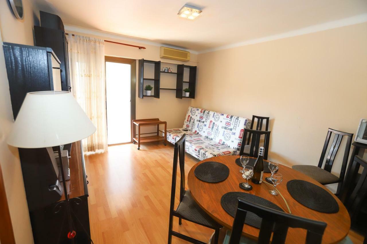 Apartamentos Flandria Salou Buitenkant foto