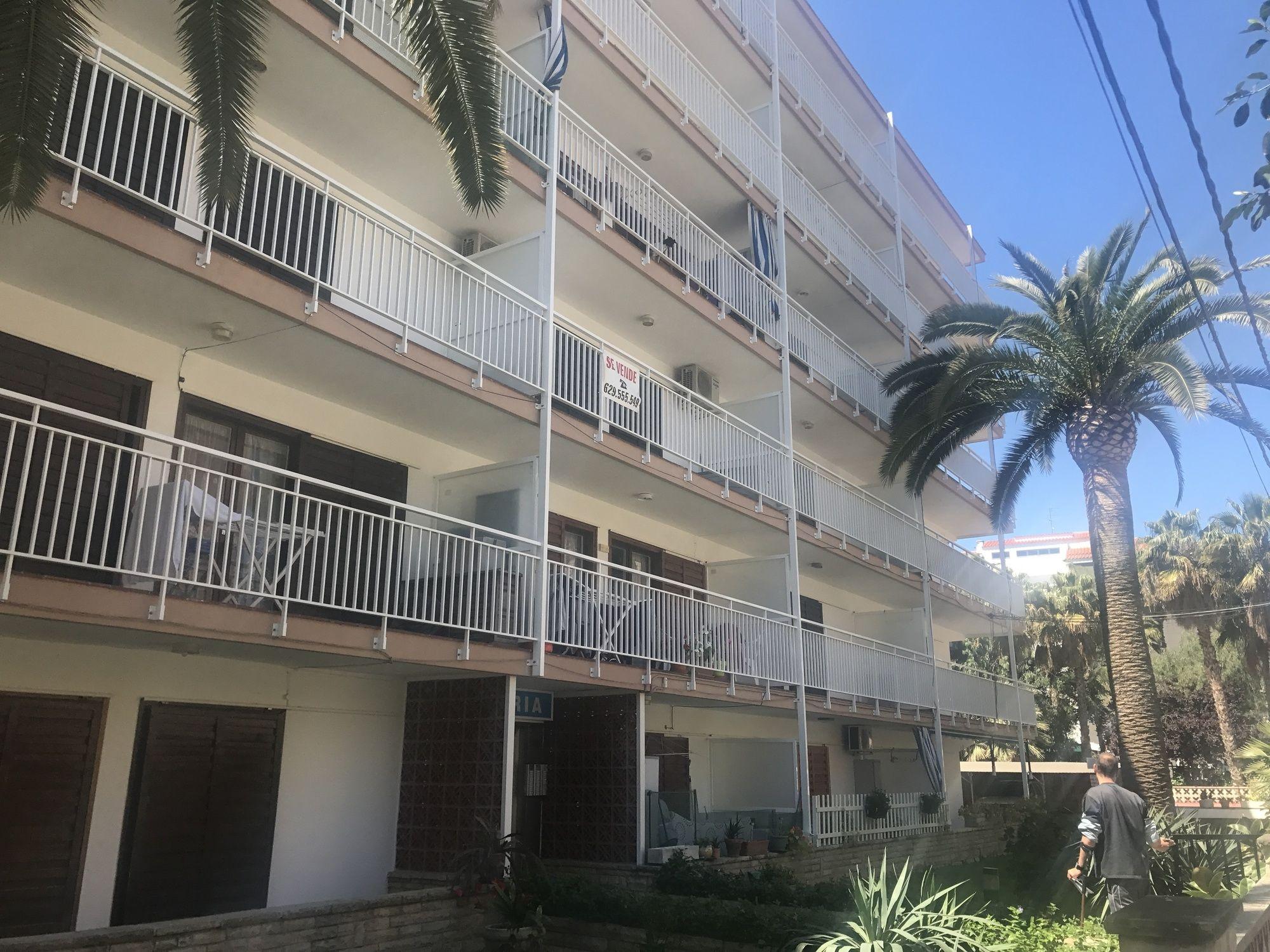 Apartamentos Flandria Salou Buitenkant foto